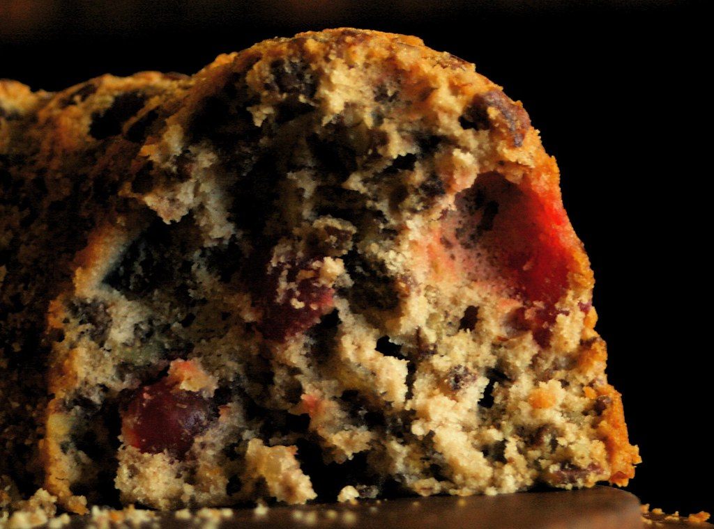 A photo of fruit cake