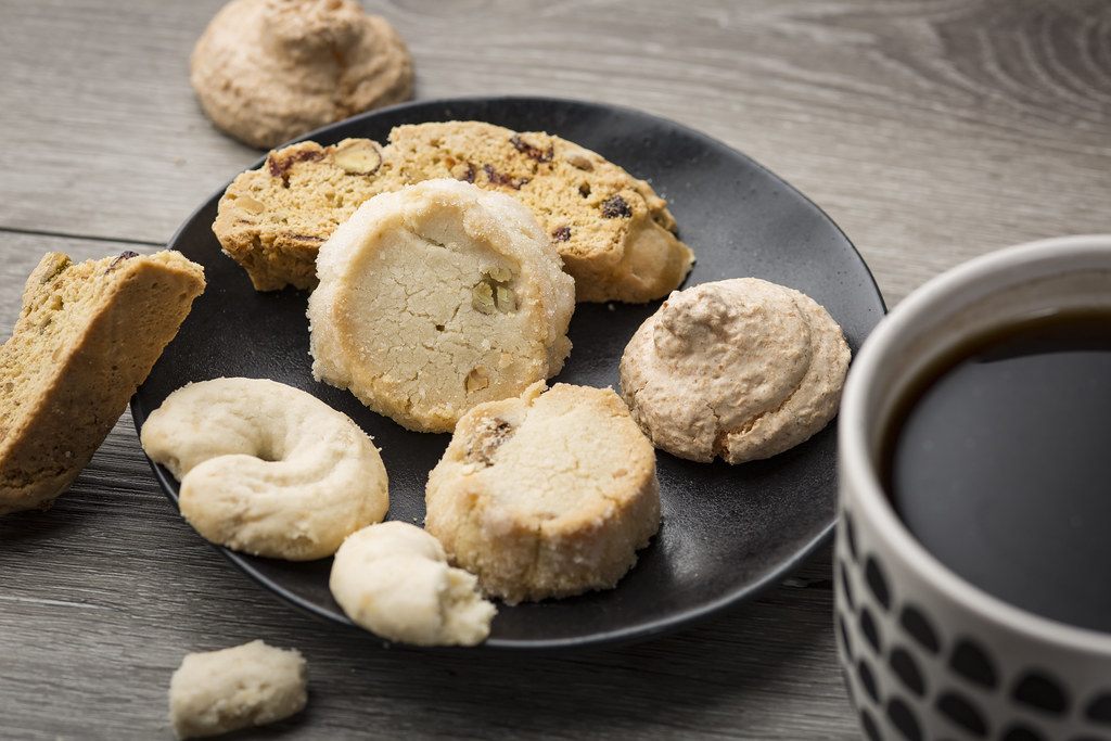 A photo of shortbread cookies cranberry