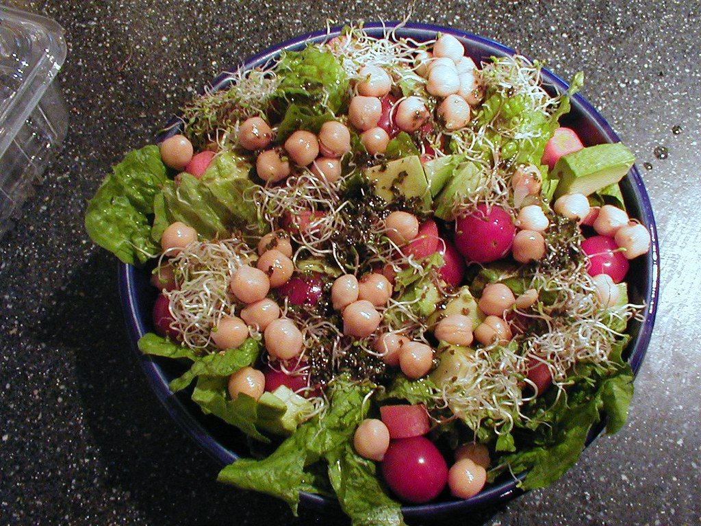 A photo of chickpea salad bowl